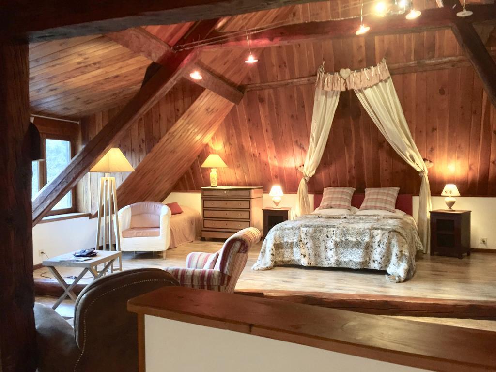 Bed and Breakfast Les Means Meolans-Revel Екстер'єр фото